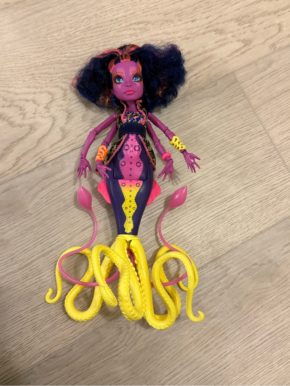 MONSTER HIGH doll Kala Mer’ri great Scarrier reef doll toy